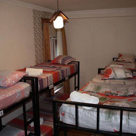 Holiday House Батуми Экстерьер фото