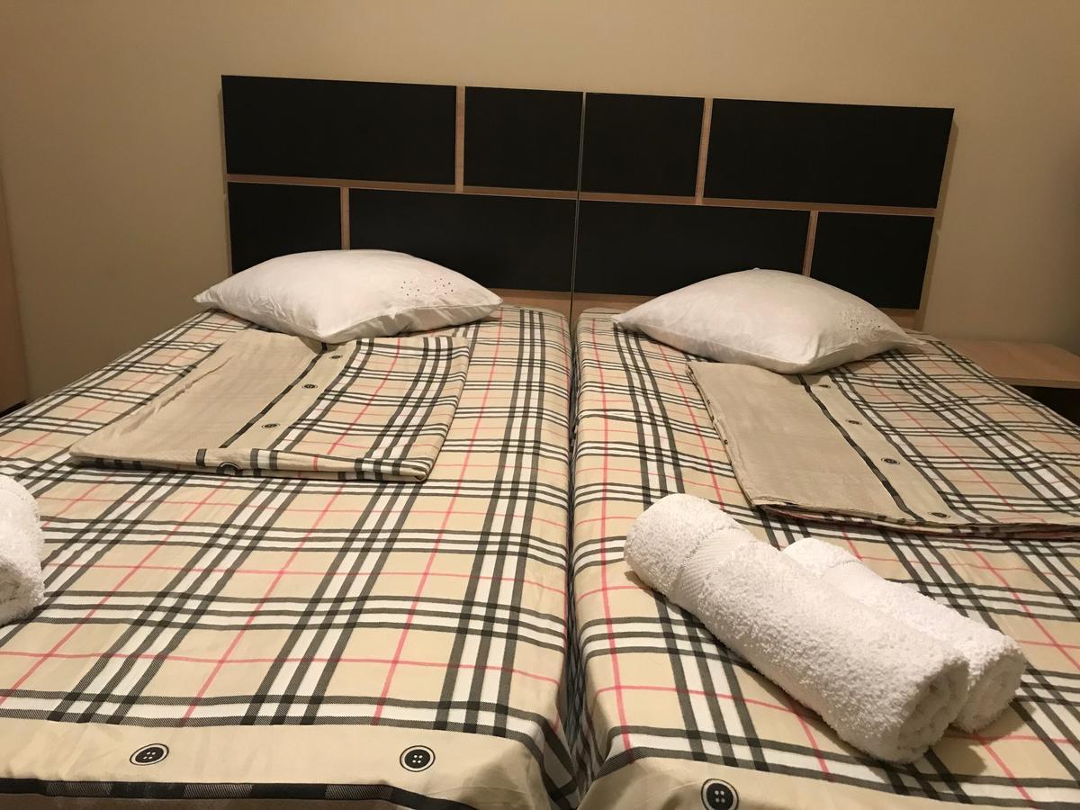 Holiday House Батуми Экстерьер фото