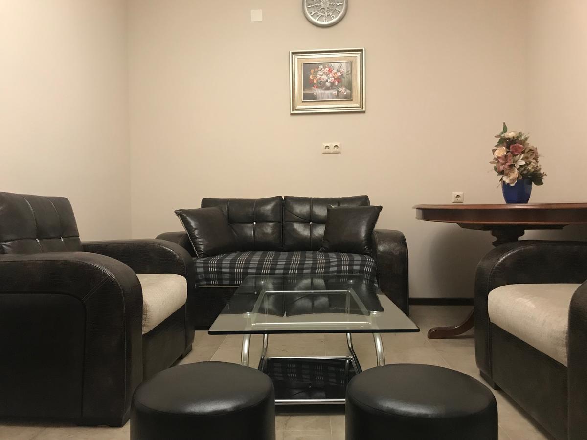 Holiday House Батуми Экстерьер фото