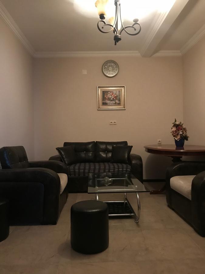 Holiday House Батуми Экстерьер фото
